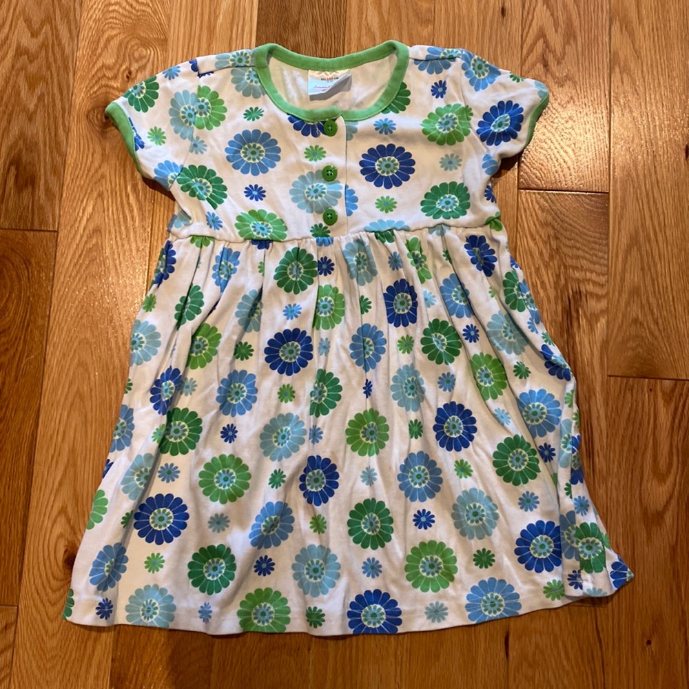 4T Hanna Andersson flower dress.